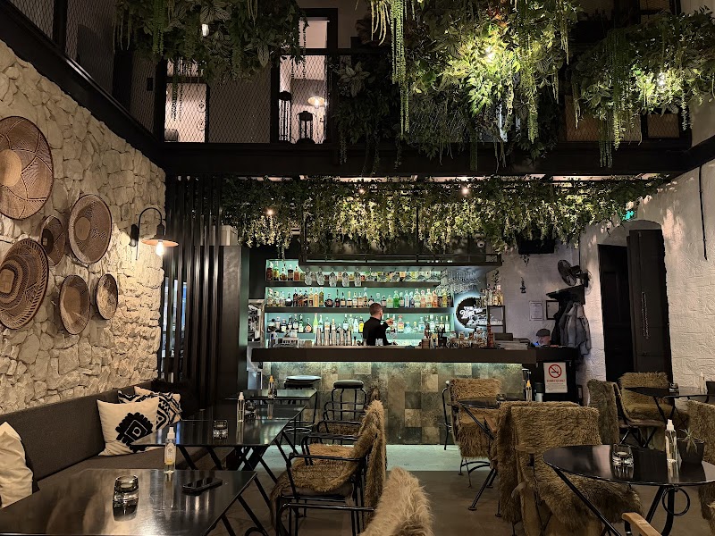 Mandjie Gastro Bar & Restaurant photo 5