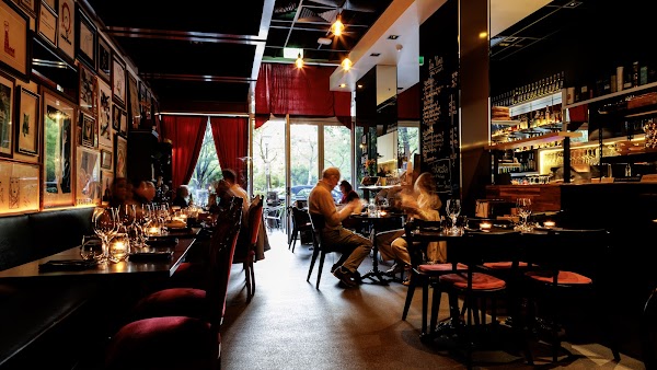 Le Pas Sage Adelaide