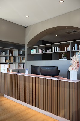 SAHB Hair Studio photo 3