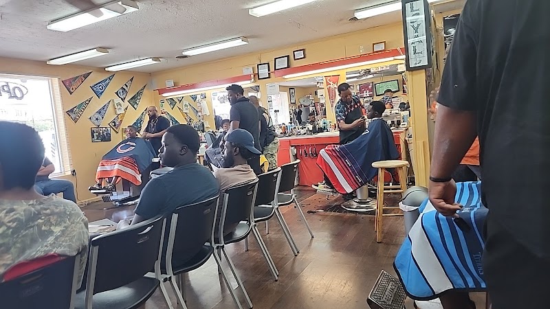 A Lil Off the Top Barber Shop