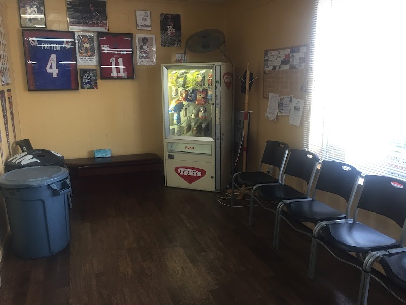 A Lil Off the Top Barber Shop