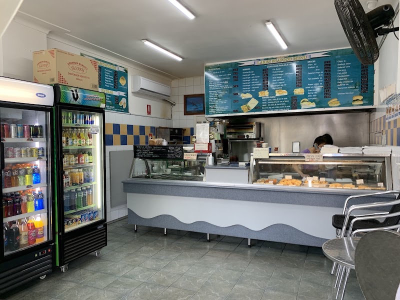 Lakeside Seafood Takeaway photo 4