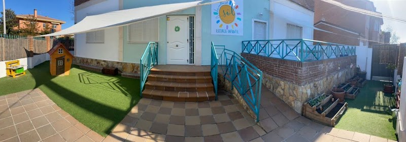 Escuela Infantil Montessori la Vuelta Al Sol