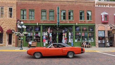 Deadwood Tobacco Co. and Cigar Bar