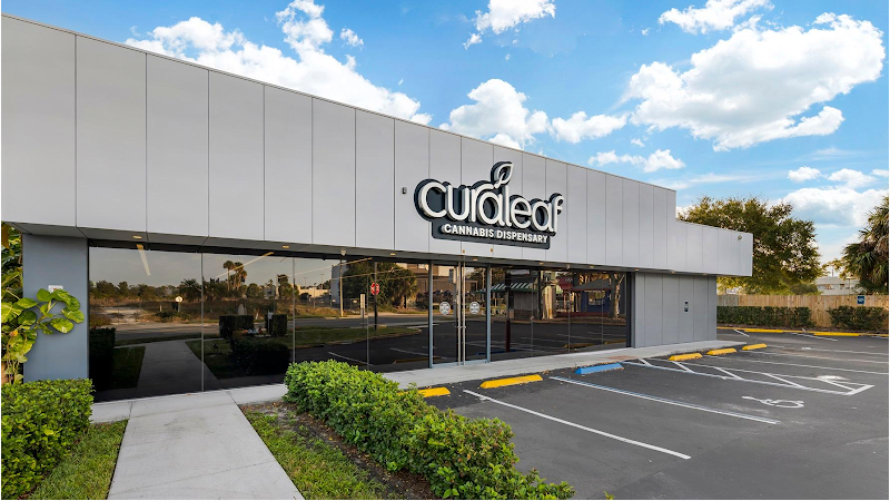 Video tour of Curaleaf Dispensary Orlando International Drive retail environment