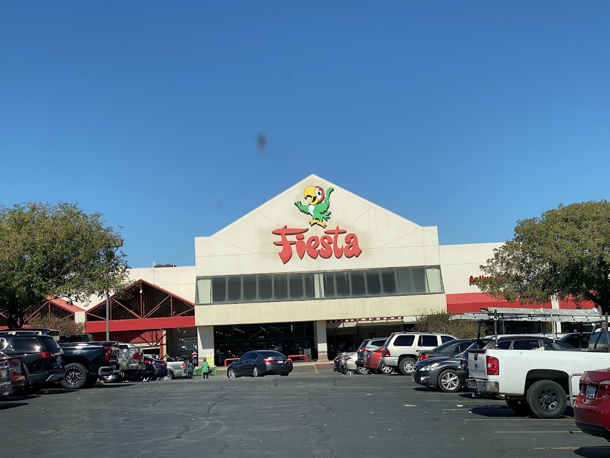 Fiesta Mart #25