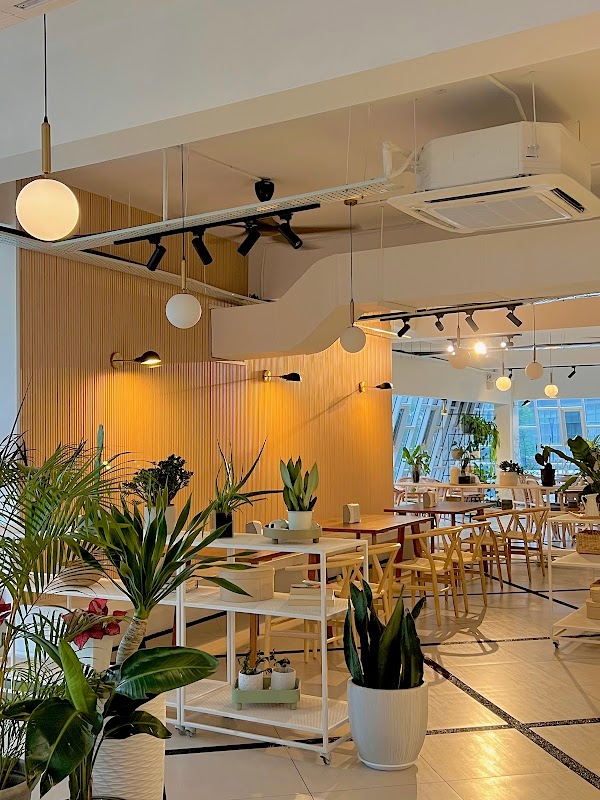 INaRA Kafe Putrajaya - Aesthetic Putrajaya Cafe - Photo 1