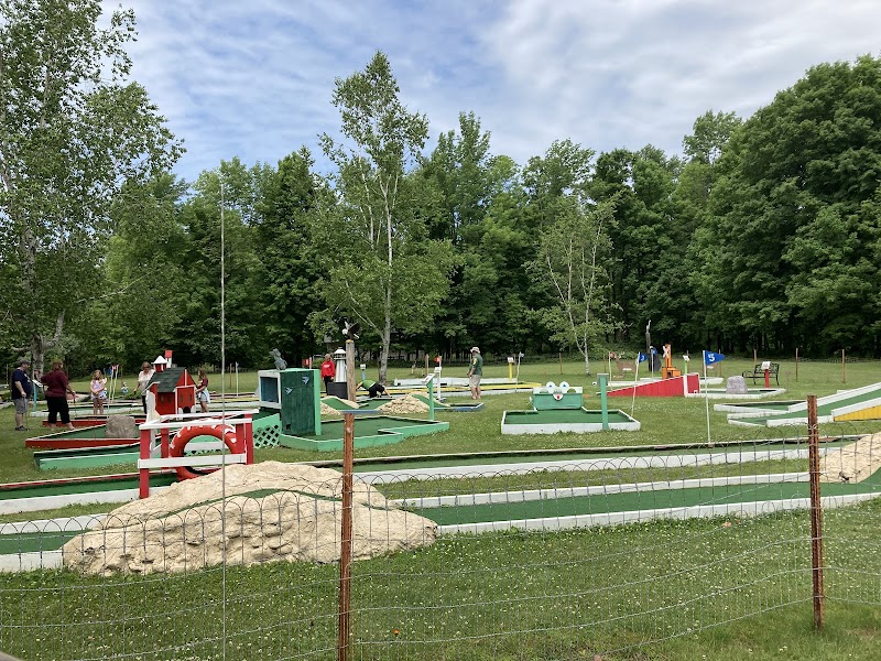Sleepy Hollow Miniature Golf banner