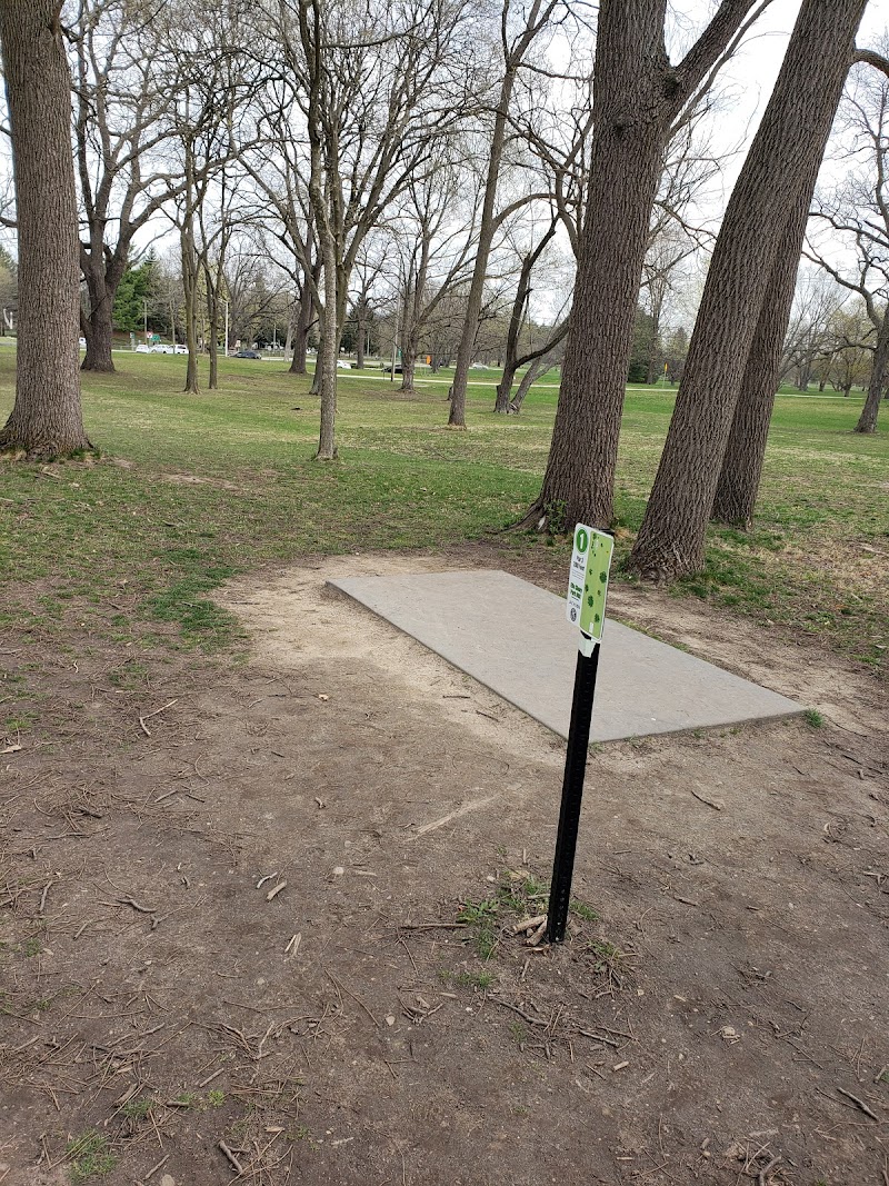 Ella Sharp Park Disc Golf Parking photo 3