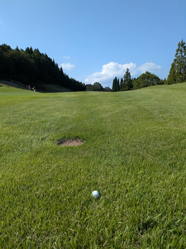 Shinyō Country Club - Photo 3