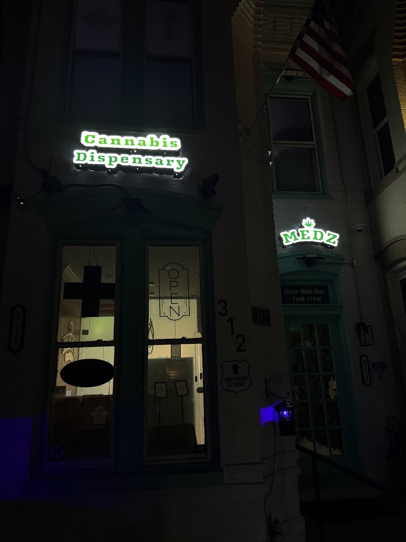 Video tour of Medz DC: Weed Dispensary & Weed Delivery retail environment