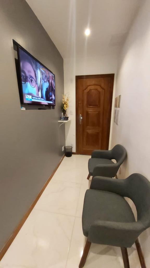 Dentista Cruz e Mendonça - Implante Dentário Tijuca - foto 4