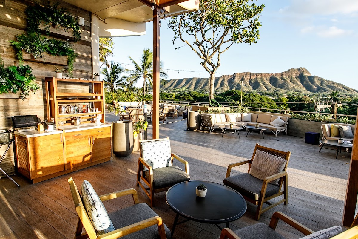 DECK. at Queen Kapiʻolani Hotel in honolulu