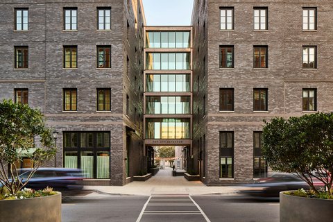 The Ann Savannah, Apartments by Marriott Bonvoy, dog-friendly hotel in Savannah
