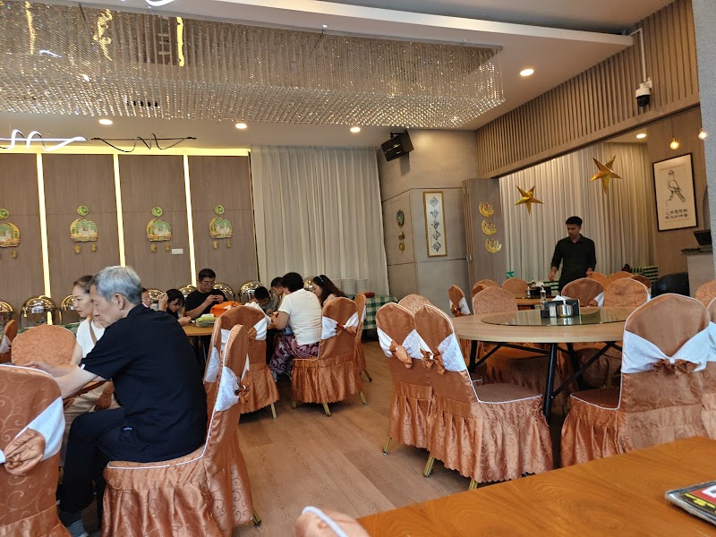 Al Amber Chinese Muslim Restaurant @ Bangunan LGM photo 2