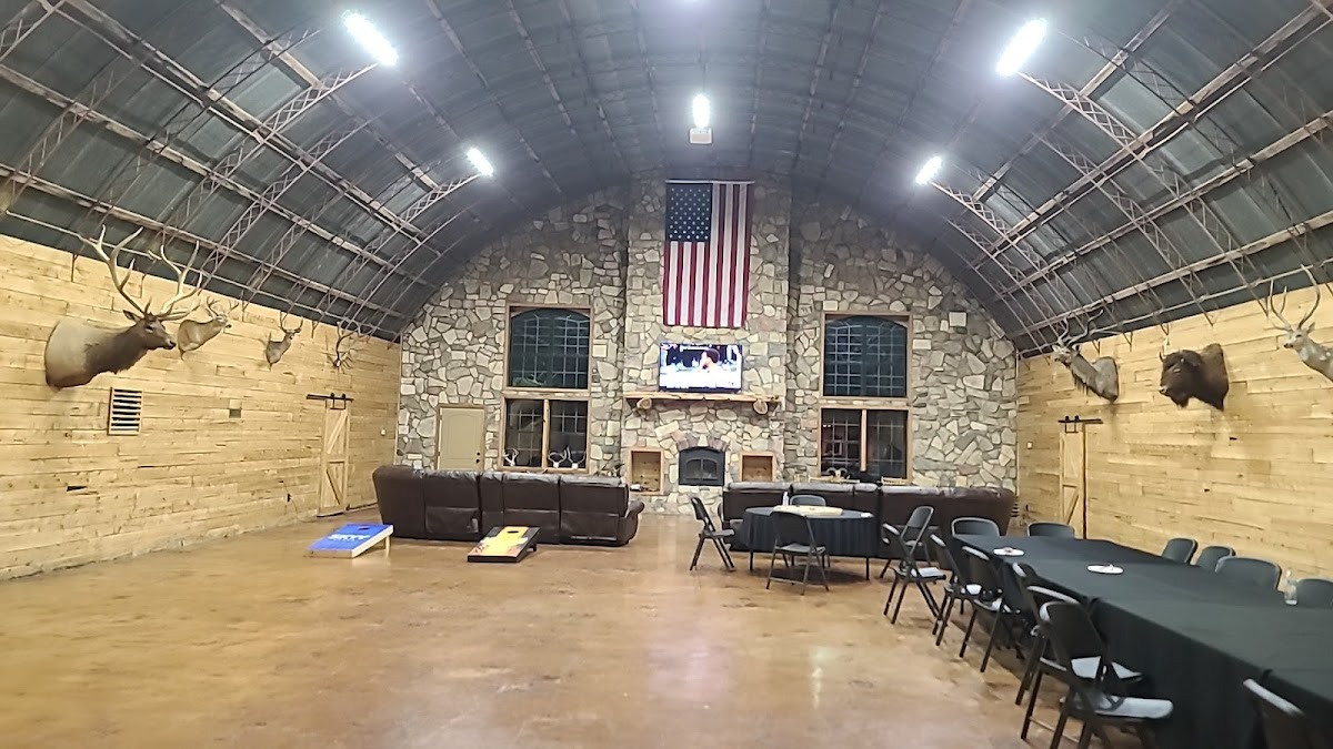 Circle M Lodge