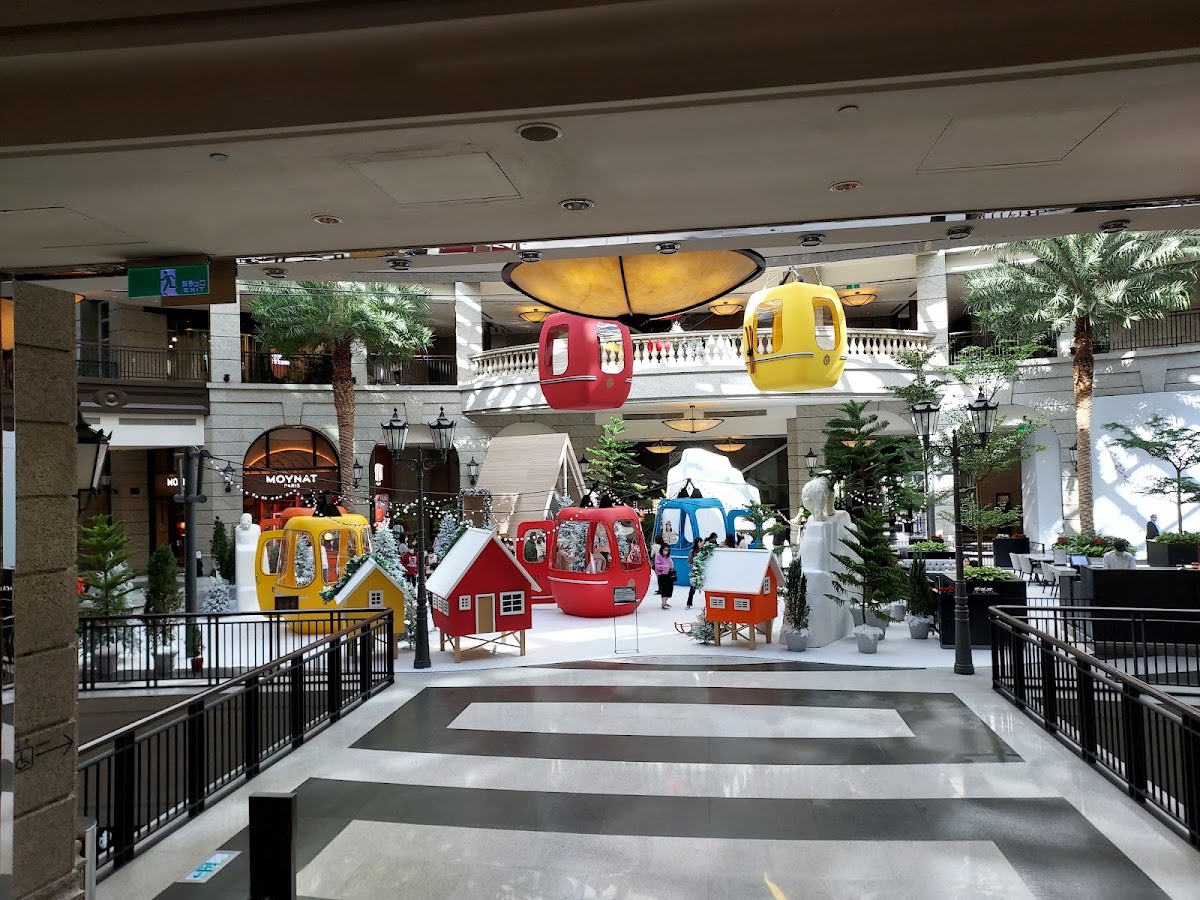 寶麗廣場