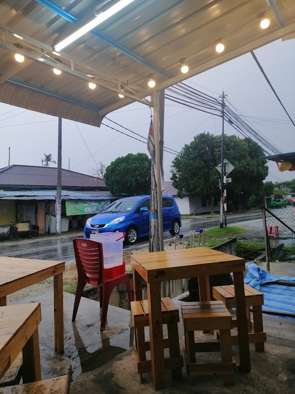 Ayam Gepuk Wak Kardan Kg Melayu Sg Buloh