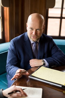 Onward Injury Law - Car accident lawyer in Bloomington