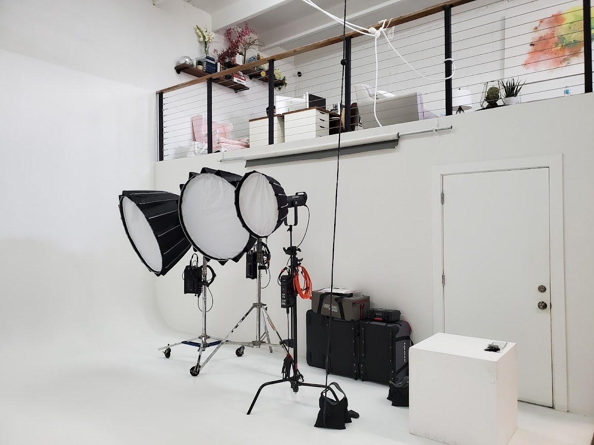 WOW Photo Studios Miami - Photography Studio: Google Places image 2
