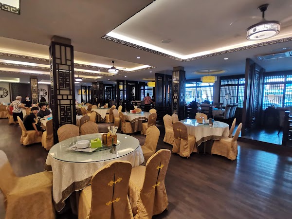 Hwa Poh Lou Restaurant Sdn Bhd - Photo 1