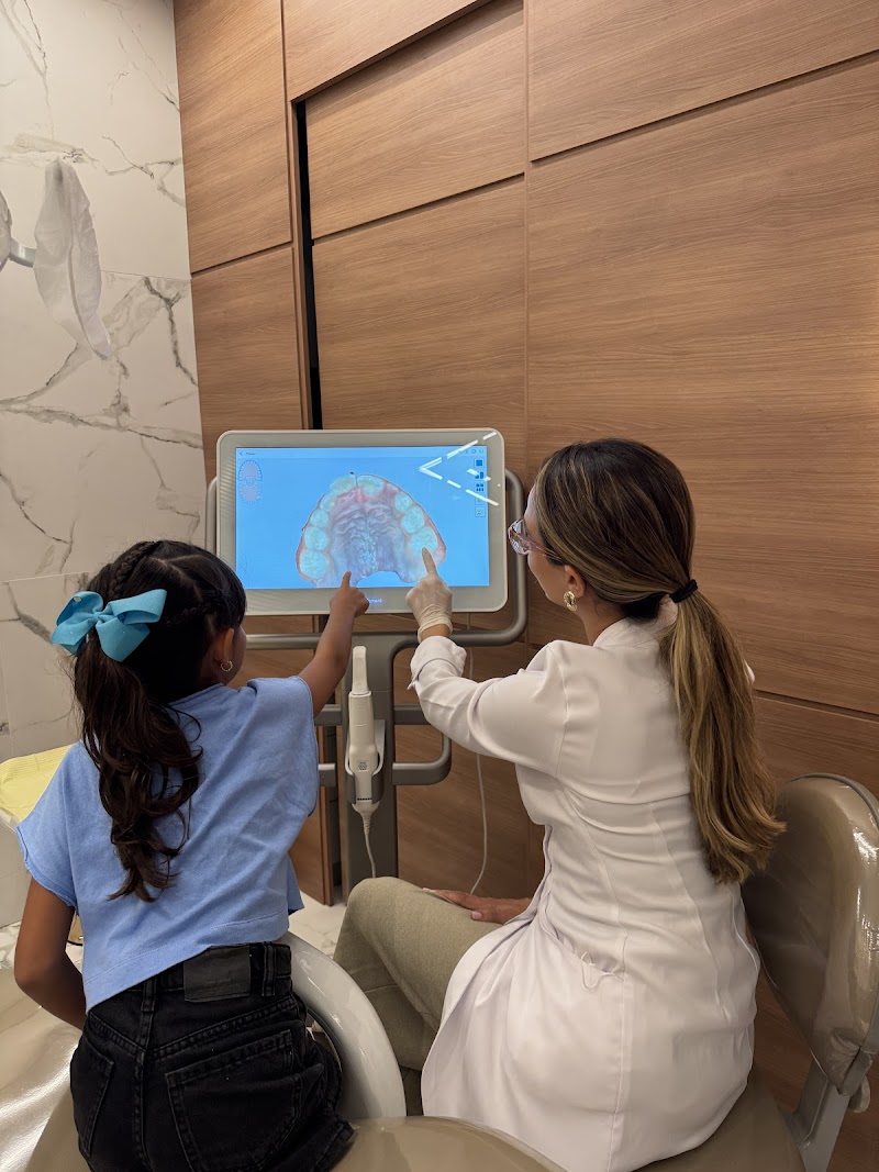 Dra. Juliana Mattos - Dentista Ortodontista, Ortopedista Facial, Sono. Salvador e Feira de Santana - foto 3