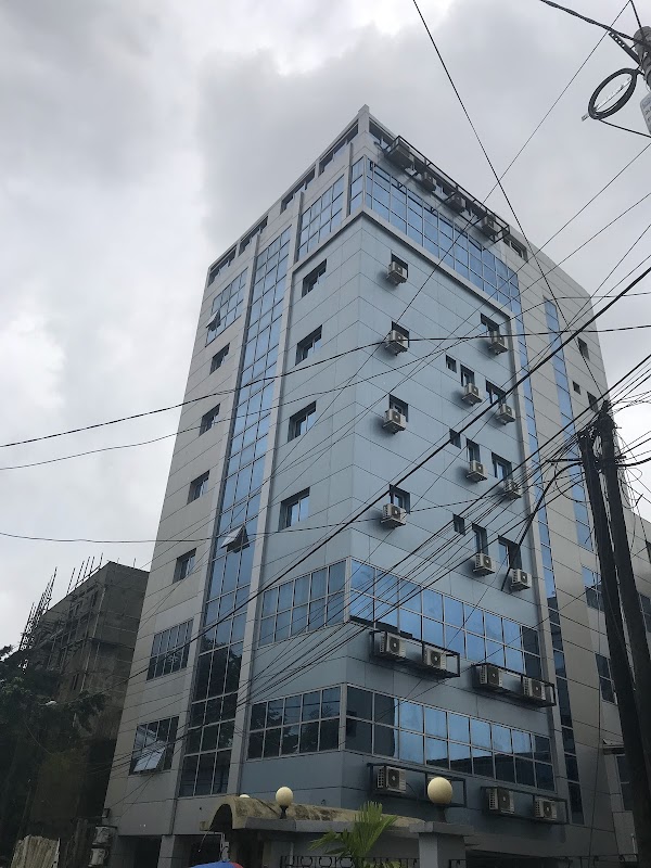 Clinique De L'Aéroport - Photo 2