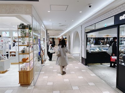 ルミネ新宿 ルミネ1