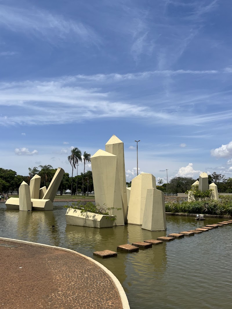 Praça dos Cristais