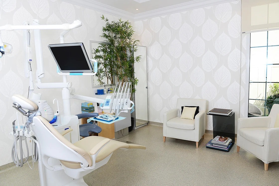 Dr. Michael's Dental Clinic - Umm Suqeim 3