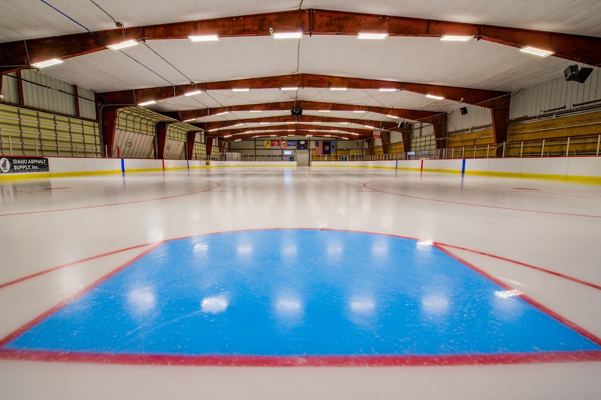 Tautphaus Park Ice Rink exterior — Idaho Falls, United States