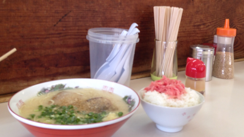 東浜ラーメン（服部商店） 写真2