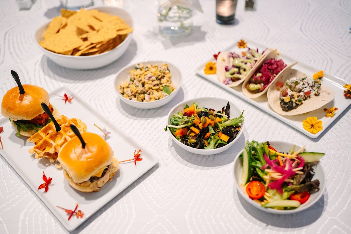 Food Gallery Catering: Google Places image 4