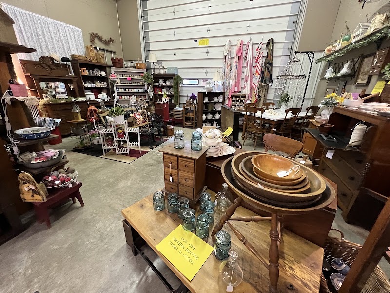 Pipe Creek Mercantile photo 2