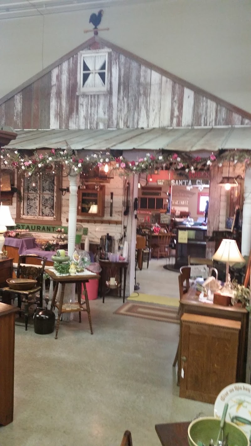 Pipe Creek Mercantile photo 1