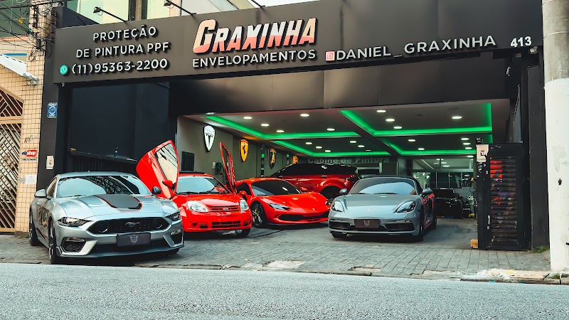 Foto de Graxinha envelopamentos