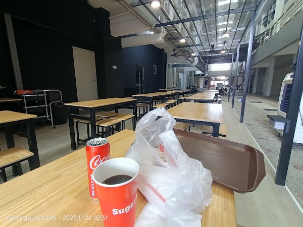 SugarBun & Pezzo Keningau - Photo 1