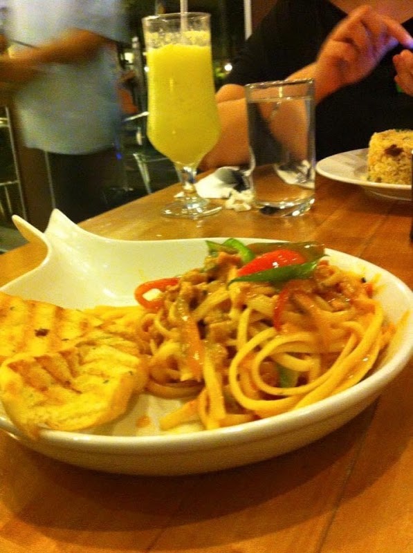 Conti's Bakeshop & Restaurant