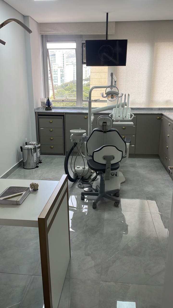 Consultório Odontológico Dra. Aline Reis - foto 2