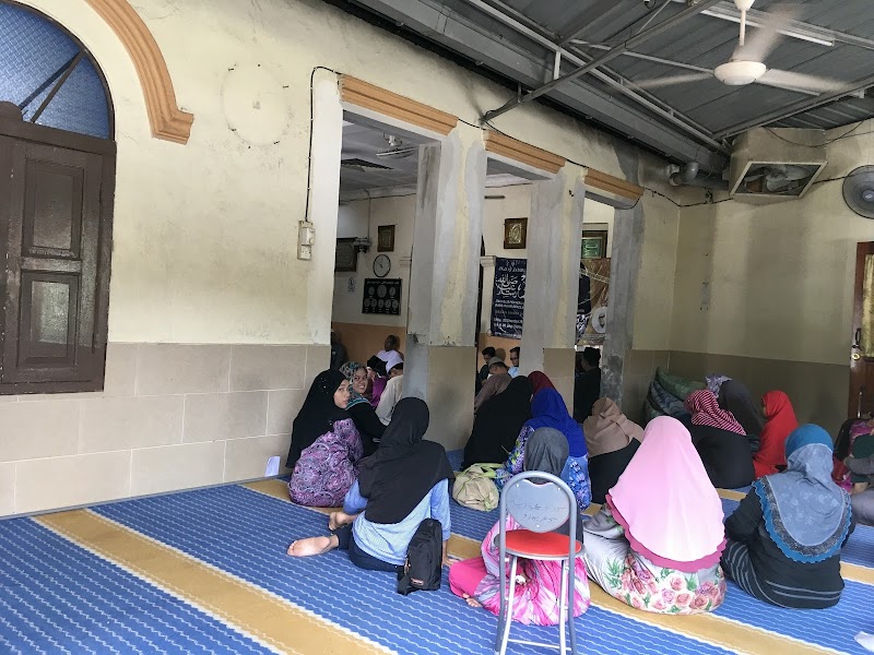 Masjid Kampung Mahmoodiah photo 3