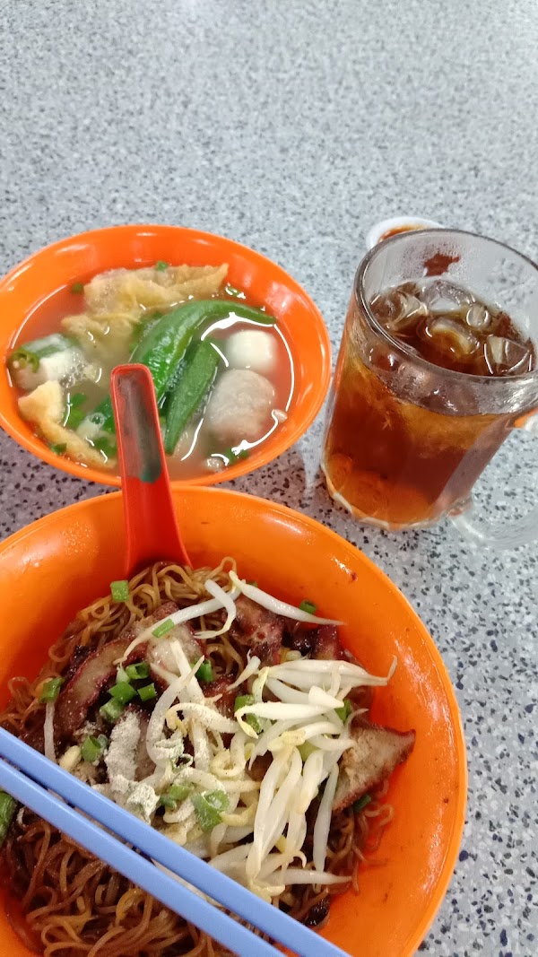 Restaurant ABC 2 - Photo 1