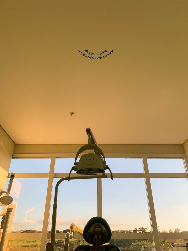 Dra. Larissa Ikeda - foto 3