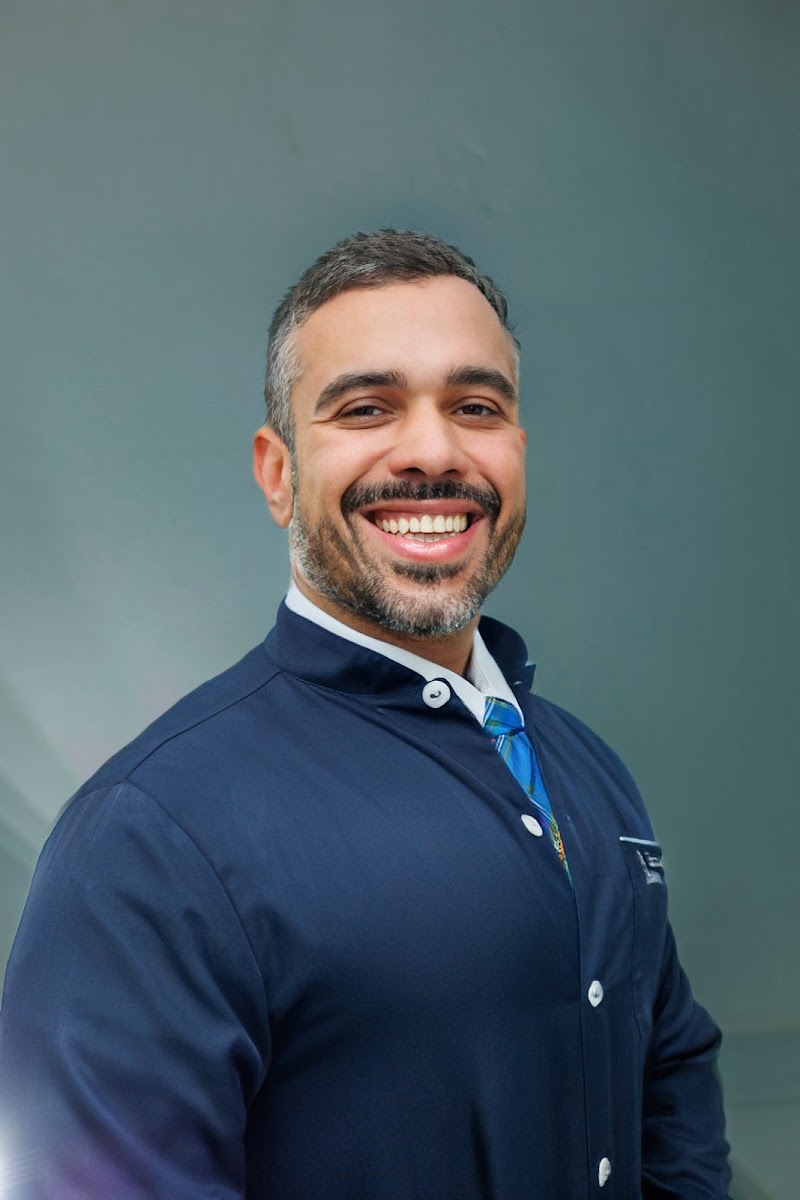 Dr. Fabrício Vianna | Dentista em Joinville