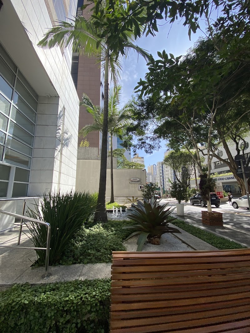 Foto de Dr. Leonardo Kurebayashi | Ortopedista Cirurgião de Mão e Punho em São Paulo