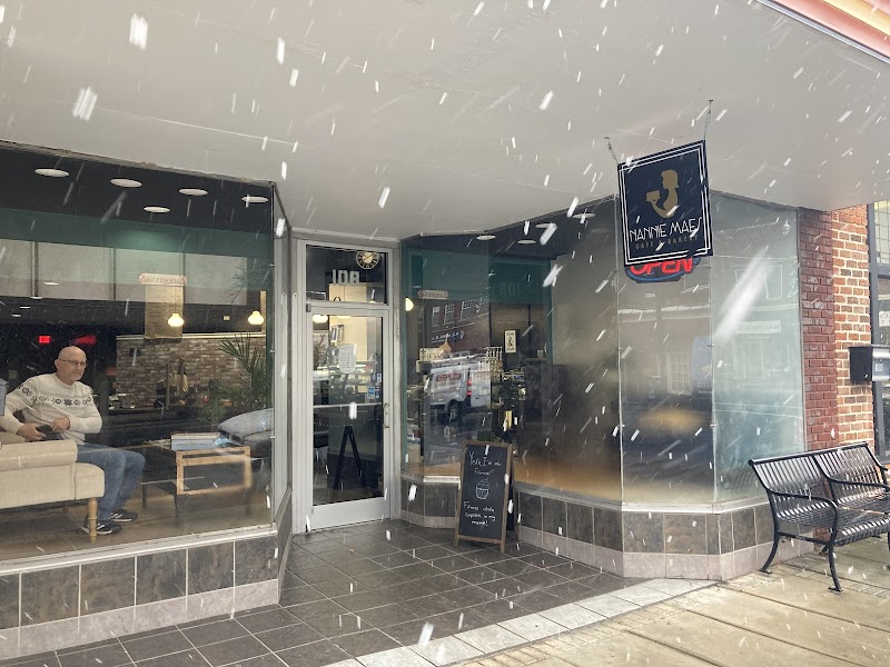 Nannie Maes cafe and bakery photo 1