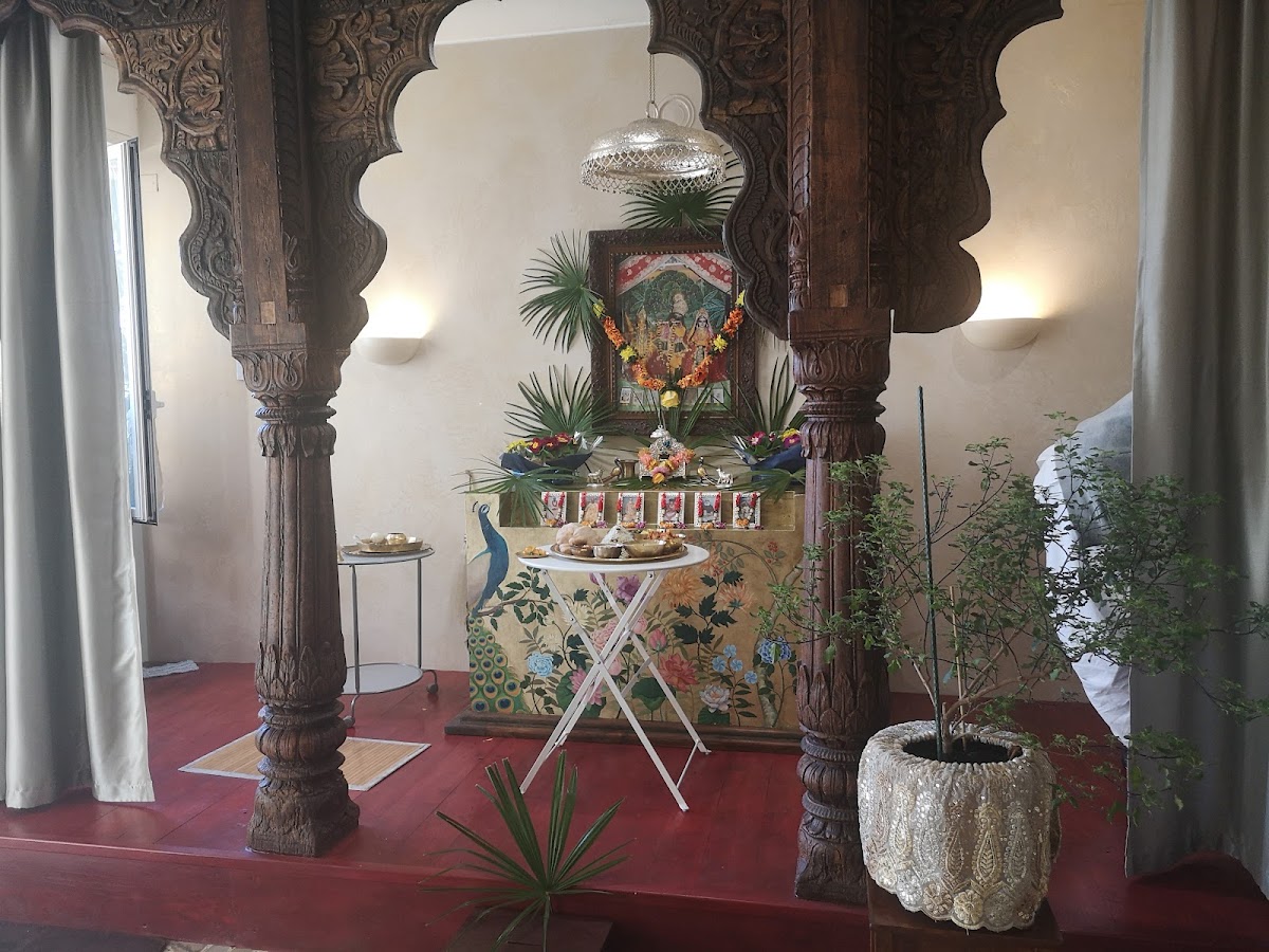 Villa Govinda Ashram