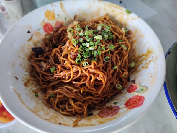 Yin Xiang Cafe - Photo 1