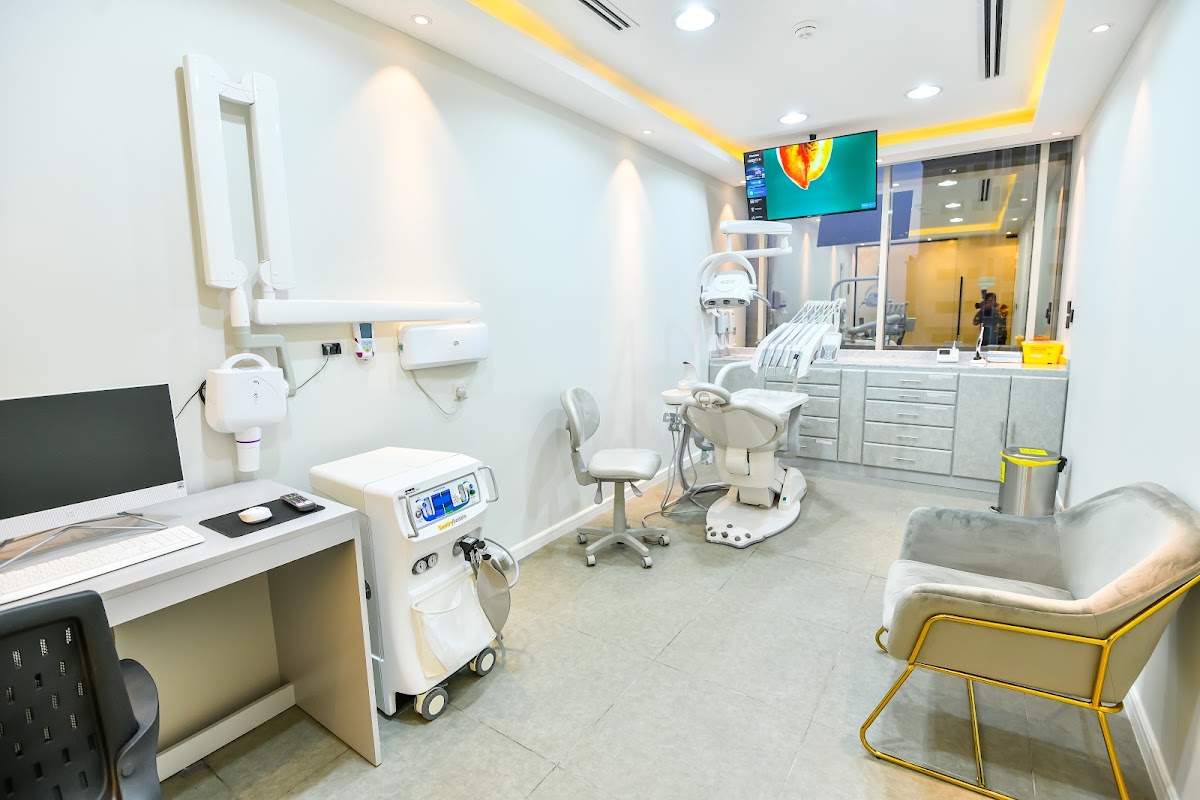 Zee Dent Clinic 4