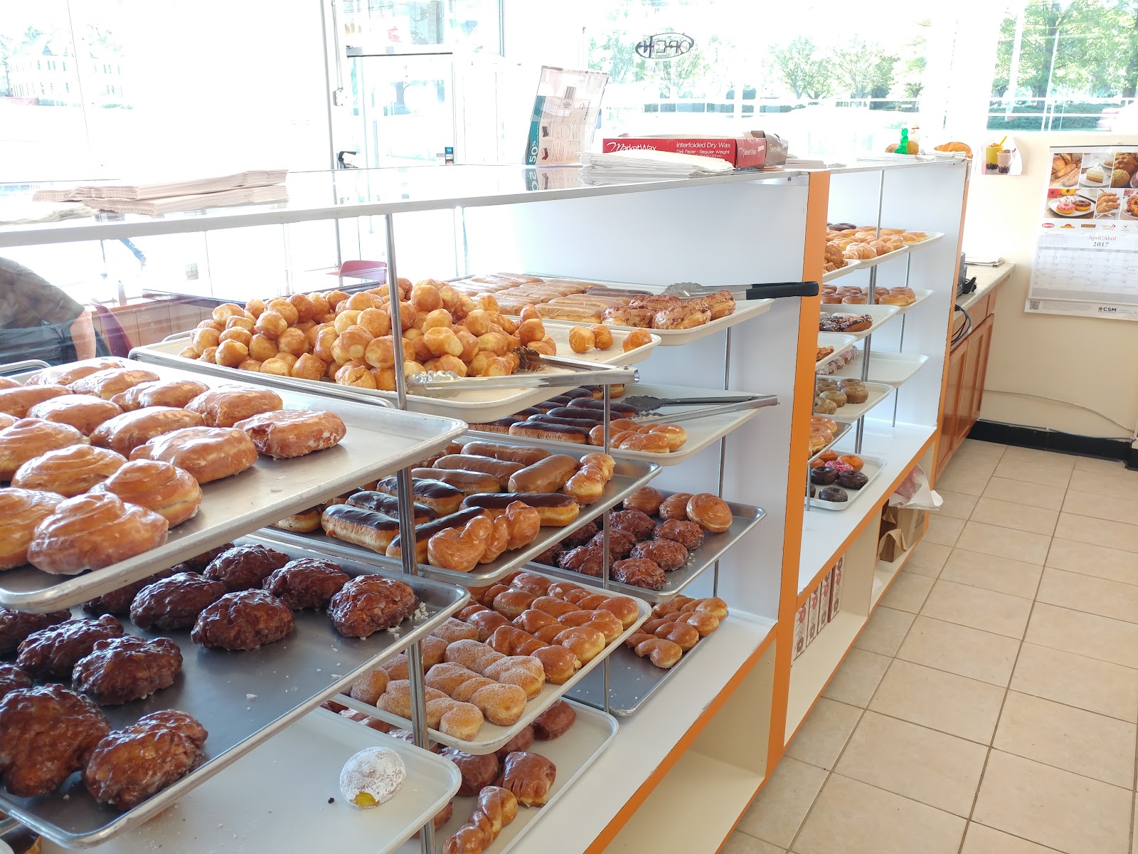 Ray's Donuts