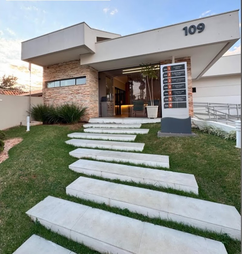 Dra Grassiele Magalhães I Dentista em Campo Grande MS - foto 2